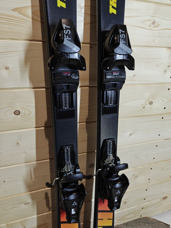 LYŽE FISCHER THE CURV JR 140CM